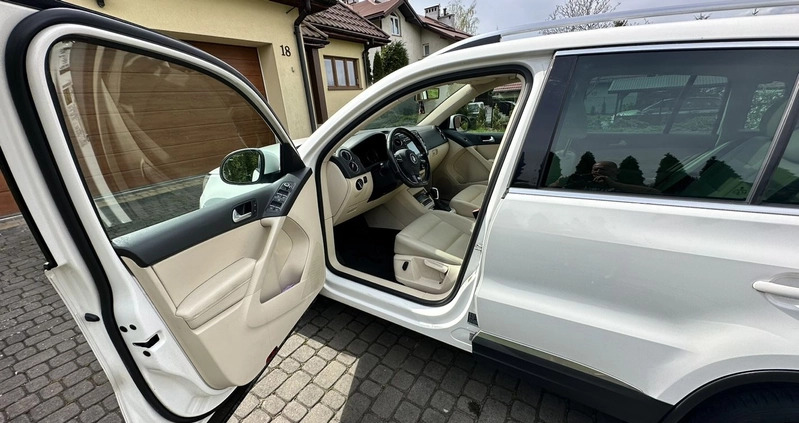 Volkswagen Tiguan cena 45900 przebieg: 152000, rok produkcji 2012 z Kraków małe 562